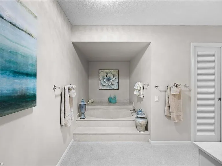 4401 Gulf Shore Blvd N #C-804 — Photo 22