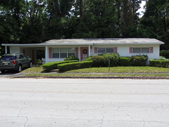 2nd image of 605 E Park Ave