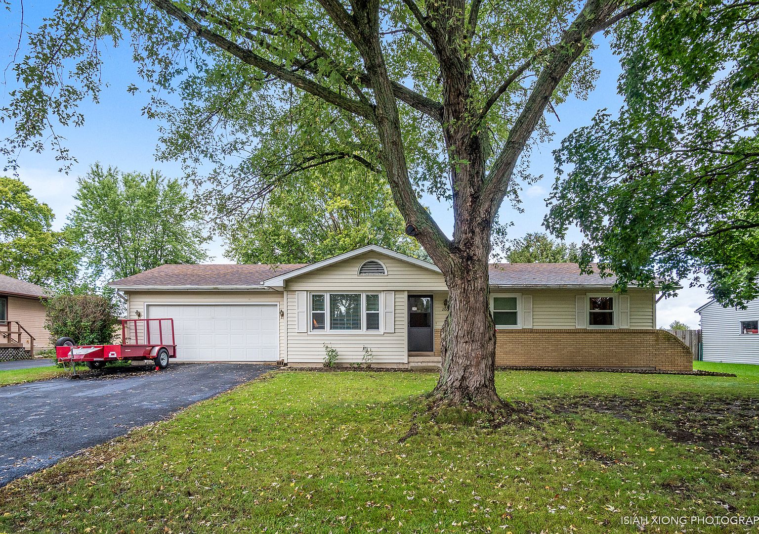 200 W Amie Ave, Hinckley, IL 60520 Zillow
