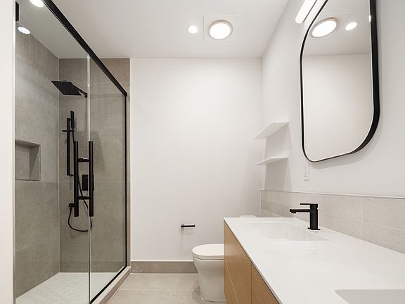 3rd image of 103 Reade St #Penthouse S