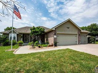 4141 SW Moundview Dr, Topeka, KS 66610