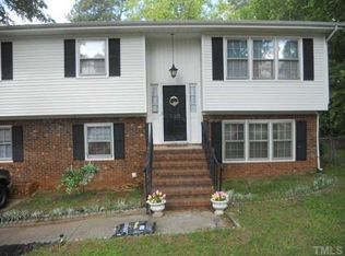 103 Bayberry Ln, Garner, NC 27529