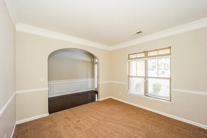 1107 Sly Fox Run — Photo 6