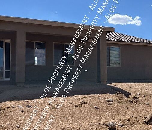 4th image of 28620 N 165th Pl