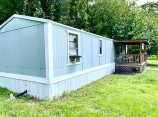 693 Bob Miller Rd, Crawfordville, FL 32327