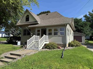 916 Diagonal St, Highland, WI 53543