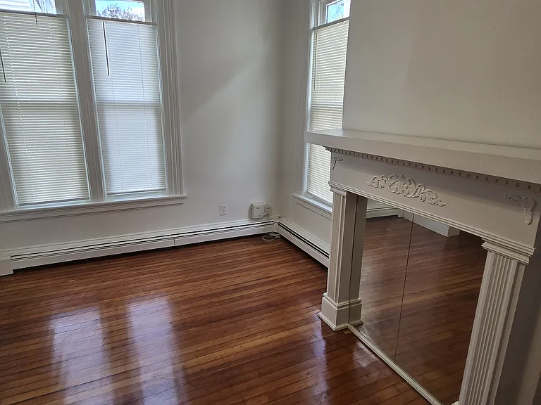 36 Brighton St #1 — Photo 6