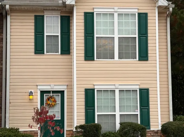207 Meadowlark Pl, Austell, GA 30168