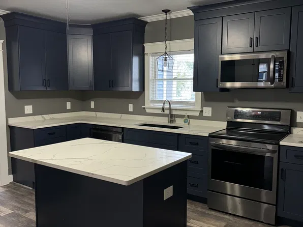 90 Pond St #1, West Warwick, RI 02893