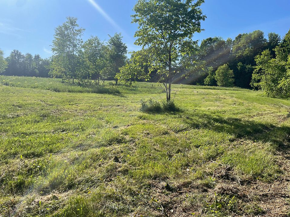 2nd image of 5 Anderson Farm Road