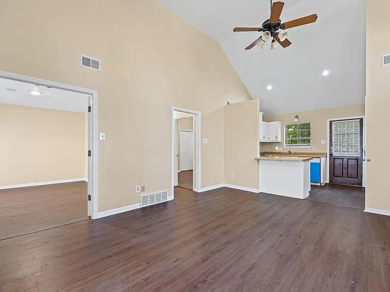 663 Lagrange Park Cv — Photo 1