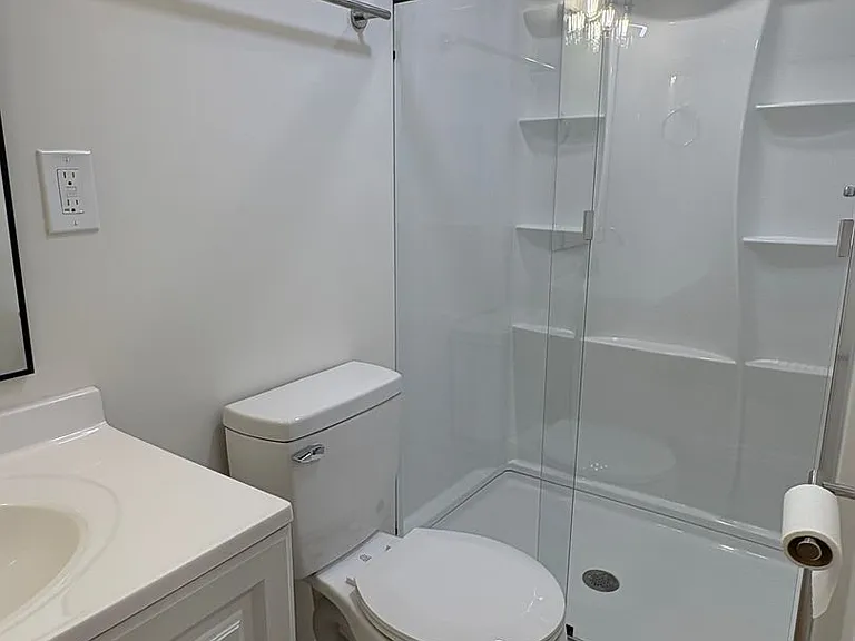 606 Dover Rd — Photo 21