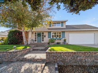 4566 Lincoln Dr, Concord, CA 94521
