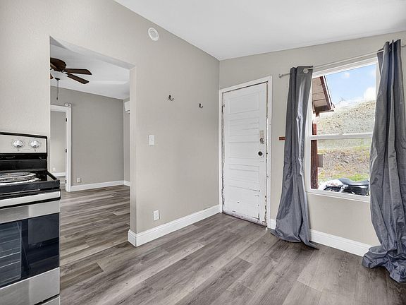 5th image of 515 SE 4th St