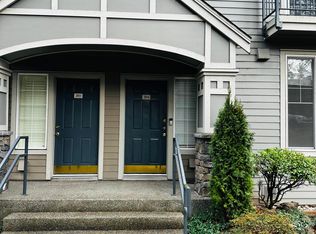 12310 NE 92nd St APT 204, Kirkland, WA 98033