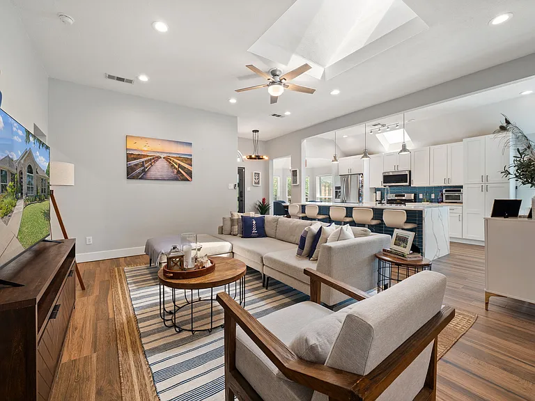 6402 Bluebonnet Dr — Photo 14