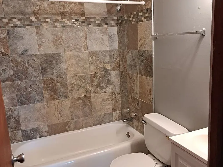 191 Island Park Dr NE — Photo 36
