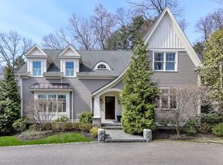 119 Brook St, Wellesley, MA 02482