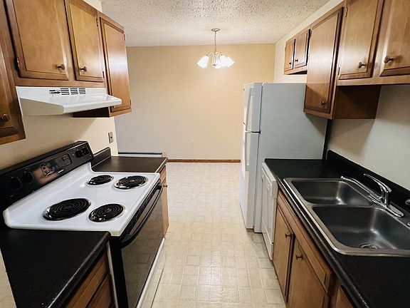 5th image of 505 S Washington St #11074125