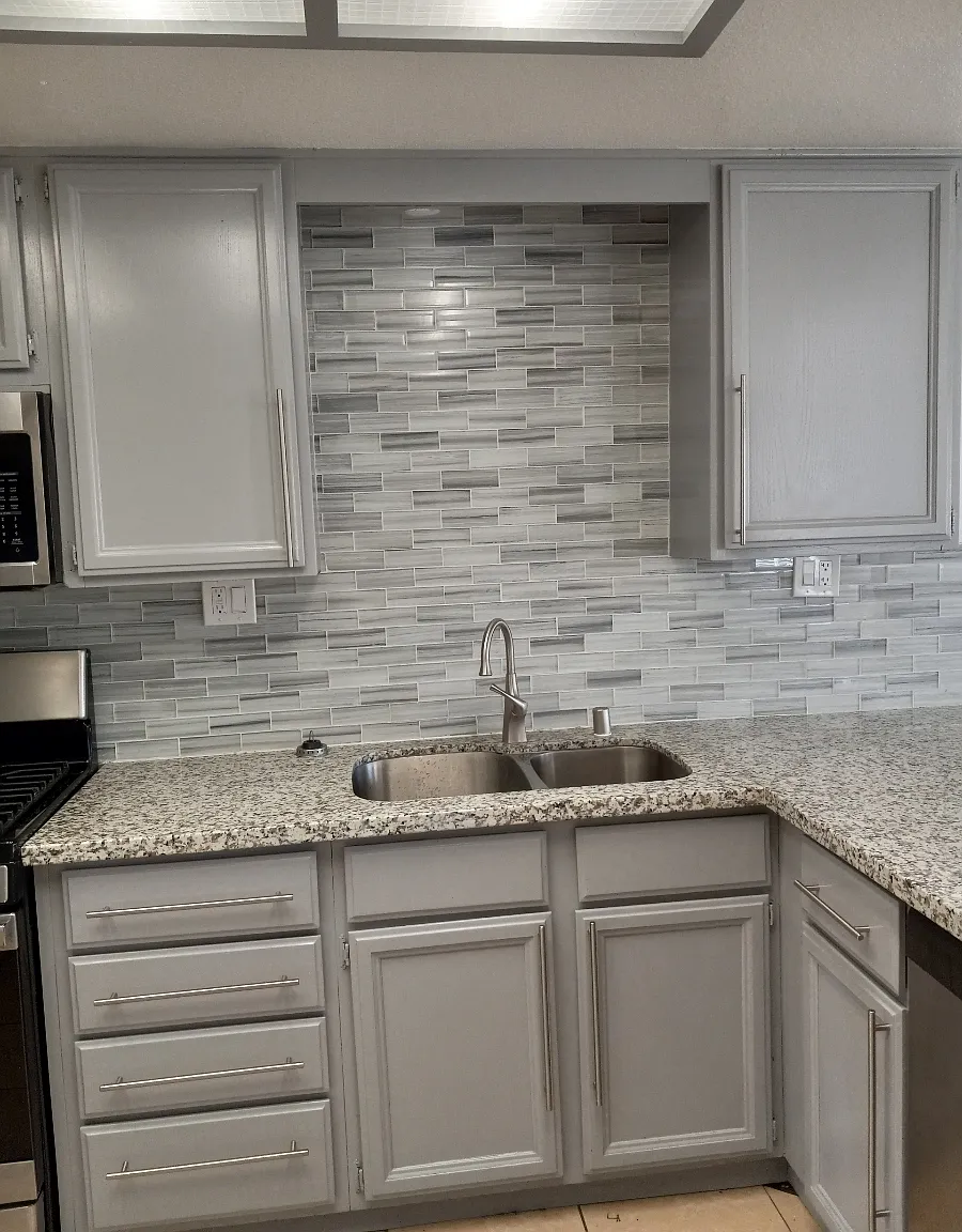 3 bed, 1313 sqft, $2,975 — Photo 4