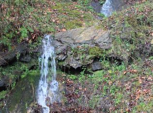 2225 Flint Branch Rd, Lenoir, NC 28645