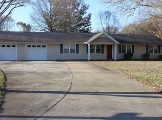 100 Winterhaven Cir, Alabaster, AL 35007