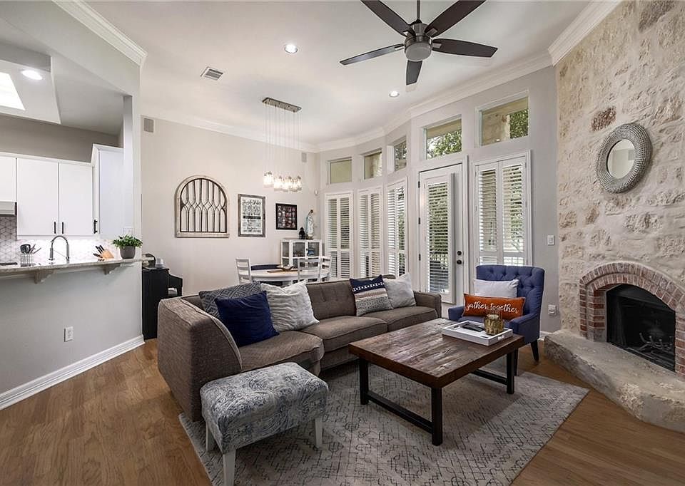 1st image of 1701 Spyglass Dr APT 12