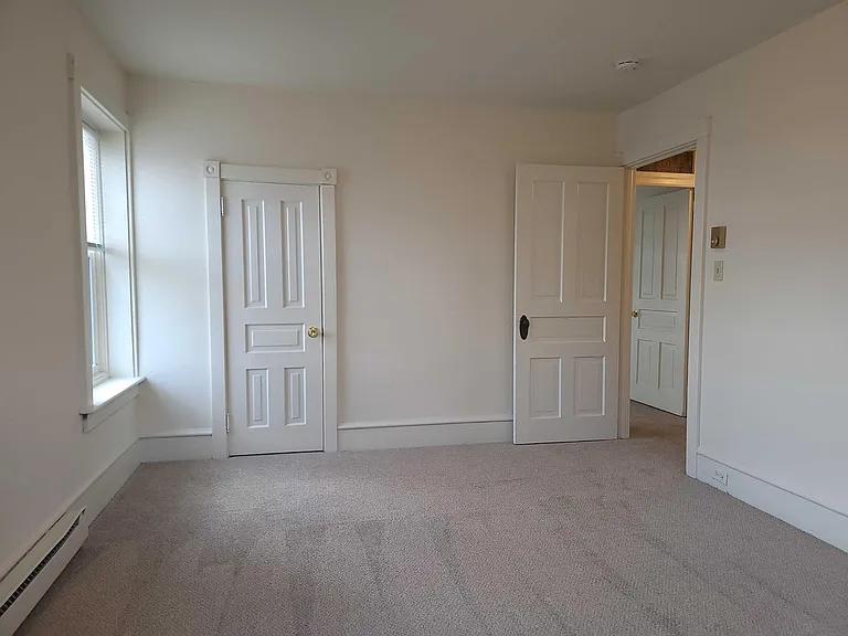 501 W Main St #3 — Photo 16