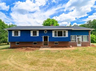 6604 Howardsville Rd, Buckingham, VA 23921