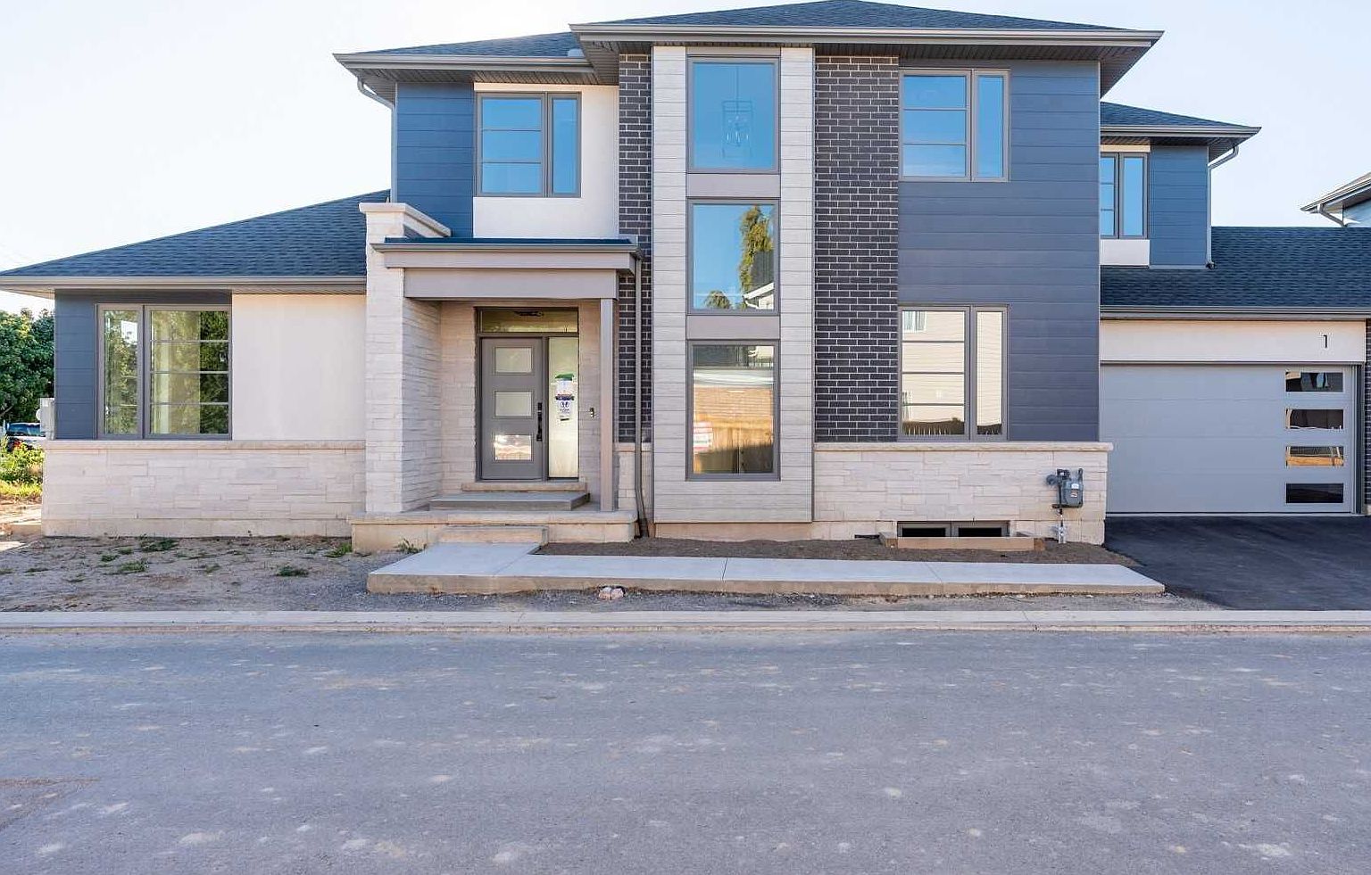 24 Grapeview Dr 1, Saint Catharines, ON L2S 2W5 Zillow