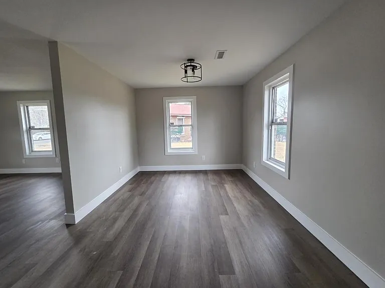 1502 N 26th St — Photo 10