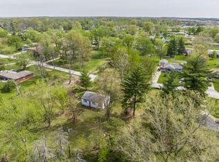 2438 S Silver Lane Dr, Indianapolis, IN