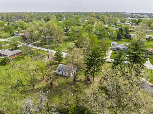 2438 S Silver Lane Dr, Indianapolis, IN 46203