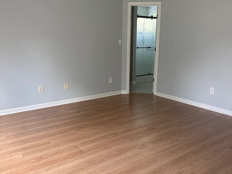 908 Northwood Hills Ave — Photo 25