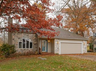 136 Rosewood Trl, Battle Creek, MI 49014