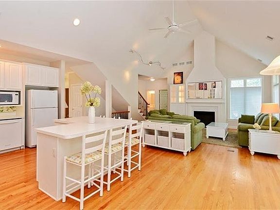 4th image of 4910 W 120th Ave