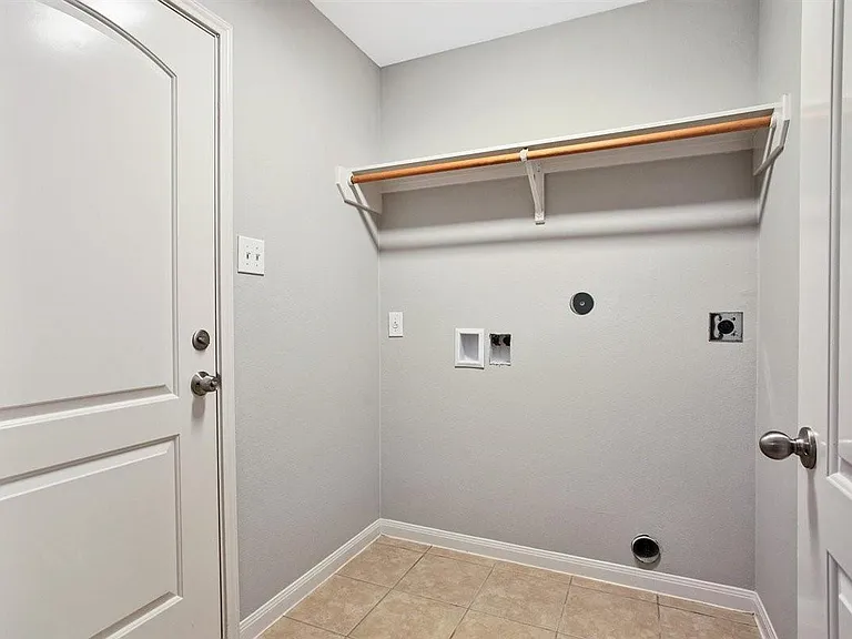 104 Indigo Brush Dr — Photo 12