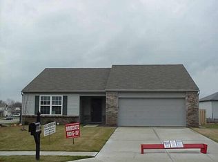 4534 NE Bellchime Dr, Indianapolis, IN
