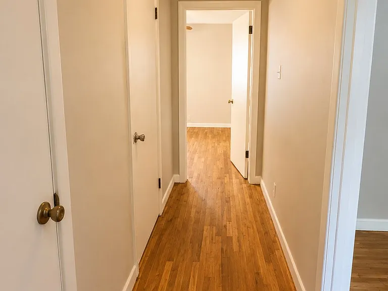 1116 Parkway Dr — Photo 7