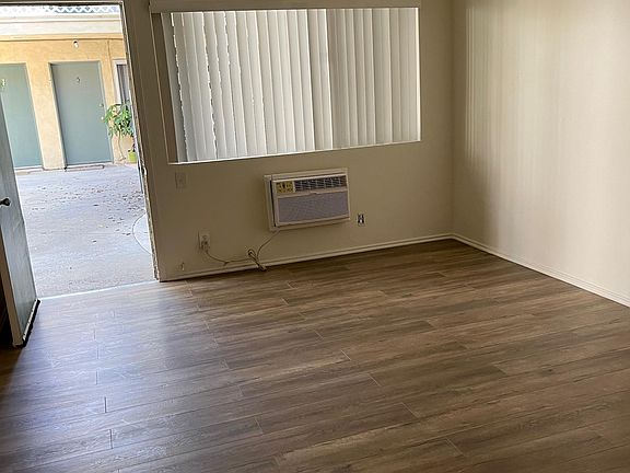 Entry into Living Room/Bedroom