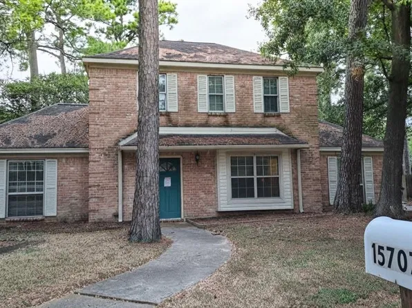 15707 Canterbury Forest Dr, Tomball, TX 77377