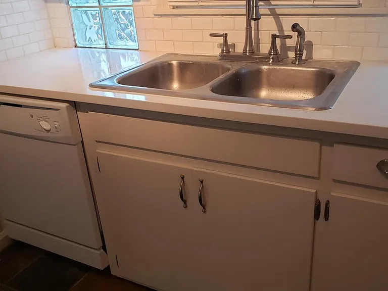 2215 Somerset Dr — Photo 26