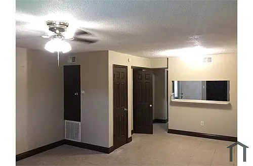 5959 Tullis Dr Photo 1