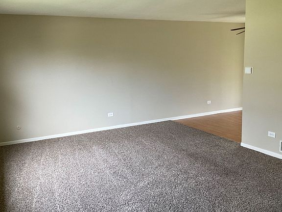 3rd image of 6215 Sunflower Dr