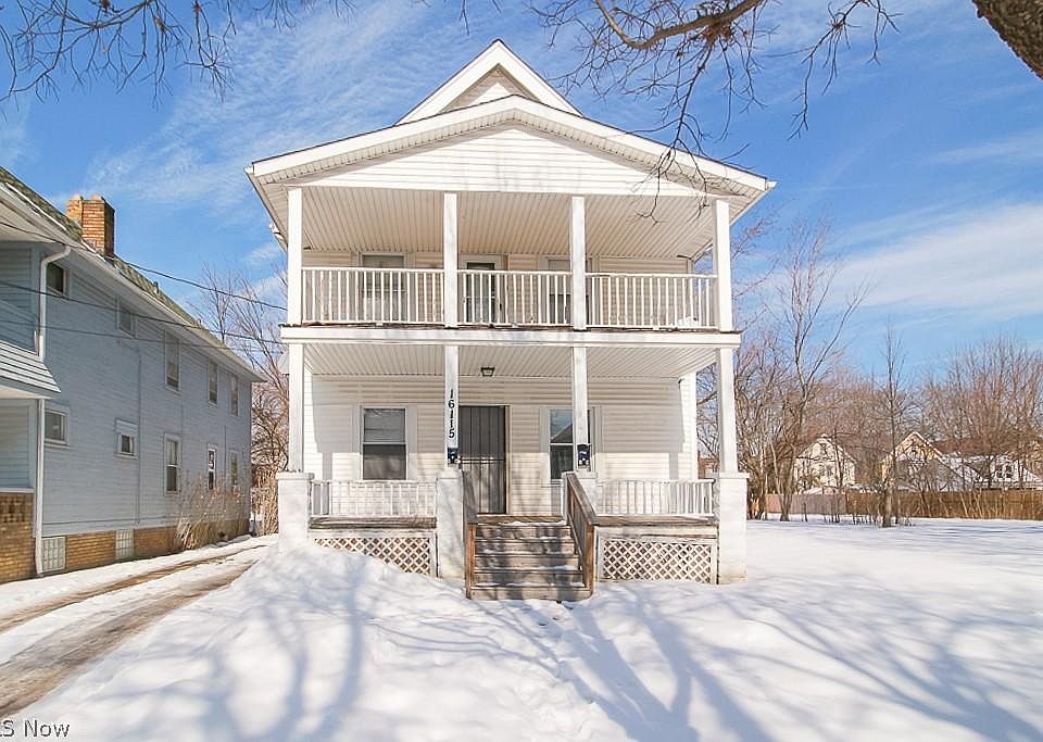 1st image of 16115 Arcade Ave #1