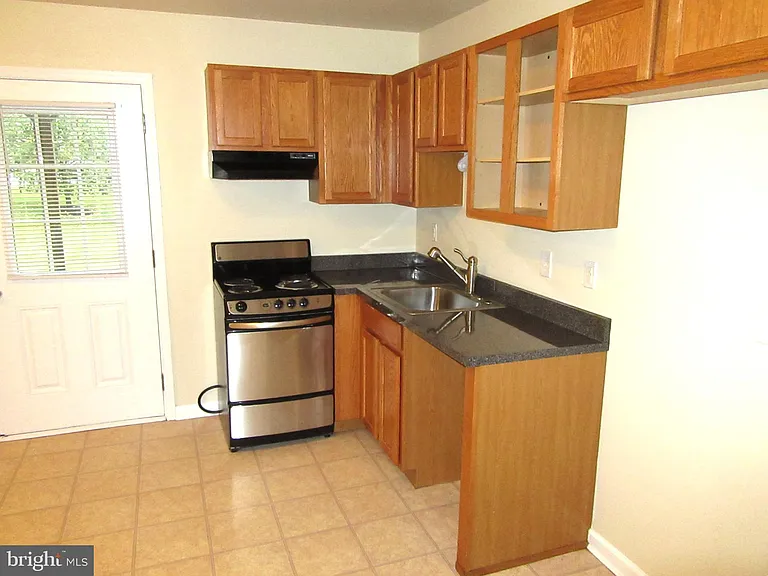 524 Jacobsen Dr — Photo 13