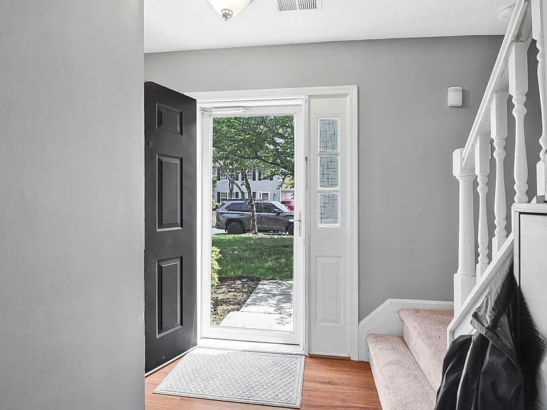 4037 Broadbill Cir — Photo 3