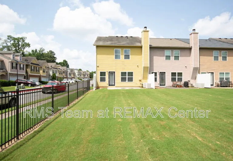 45 Providence Oak Ct — Photo 35
