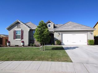 3115 Lincoln Ave, Clovis, CA 93619