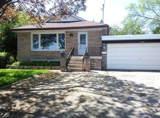 1596 Warden Ave, Toronto, ON M1R 2T2